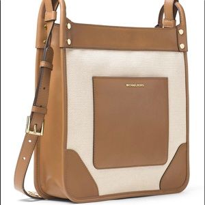 Michael Kors Hobo Bag
